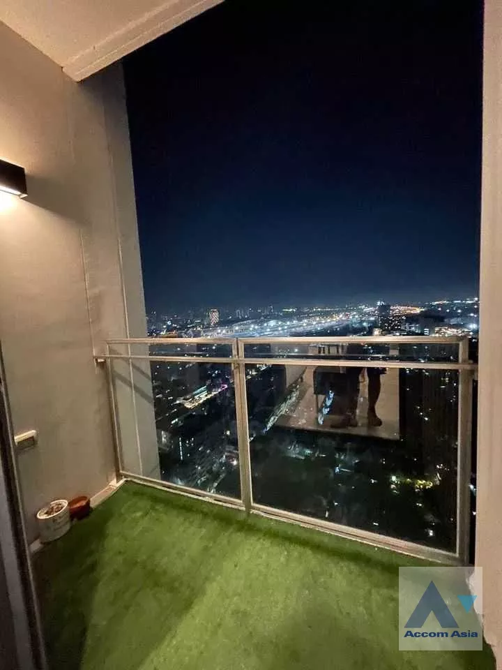  1  2 br Condominium For Sale in Phaholyothin ,Bangkok BTS Saphan-Kwai at THE LINE Phahon-Pradipat AA38714