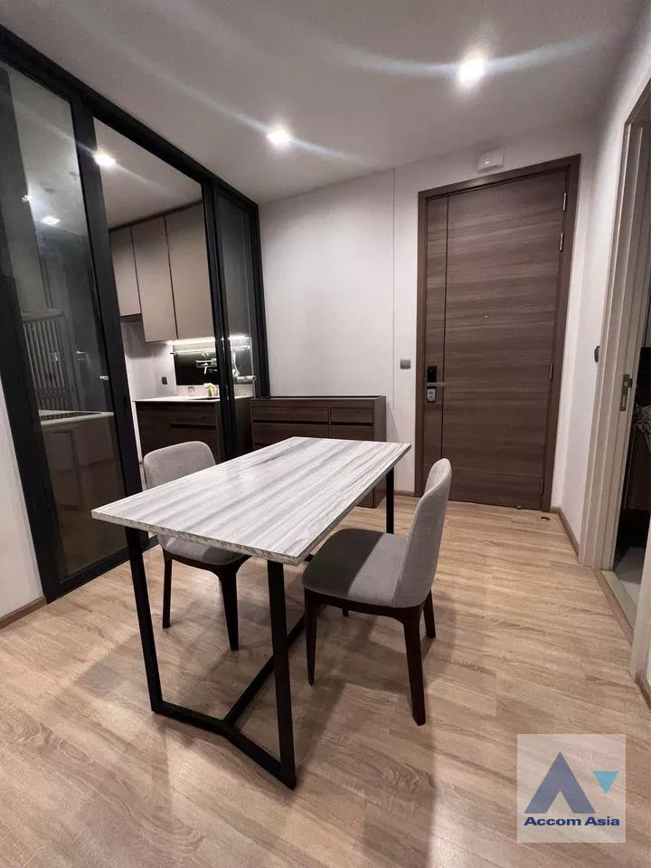 4  2 br Condominium For Sale in Phaholyothin ,Bangkok BTS Saphan-Kwai at THE LINE Phahon-Pradipat AA38714