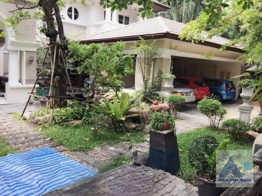 16  4 br House For Sale in Phaholyothin ,Bangkok  at Ladawan Ramintra Km.2 AA38719