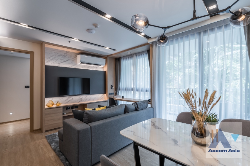 Pet friendly |  1 Bedroom  Apartment For Rent in Sukhumvit, Bangkok  near BTS Ekkamai (AA38720)