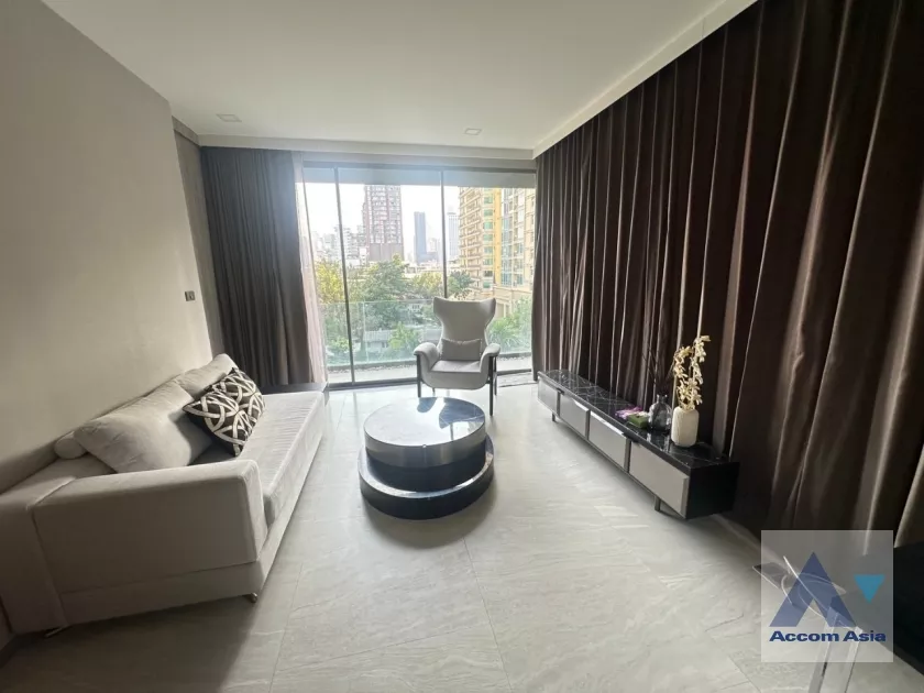  2 Bedrooms  Condominium For Rent in Sukhumvit, Bangkok  near BTS Asok - MRT Sukhumvit (AA38748)