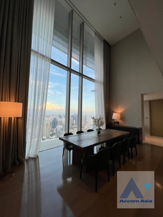 15  3 br Apartment For Rent in Ploenchit ,Bangkok BTS Ratchadamri at Luxury Service Residence AA38752