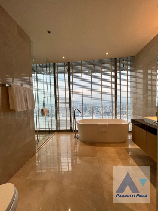 22  3 br Apartment For Rent in Ploenchit ,Bangkok BTS Ratchadamri at Luxury Service Residence AA38752