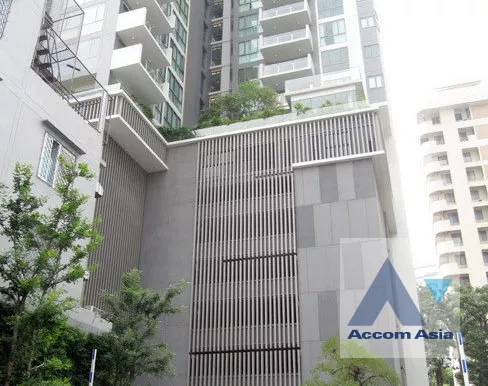  1 Bedroom  Condominium For Rent in Sukhumvit, Bangkok  near BTS Thong Lo (AA38762)