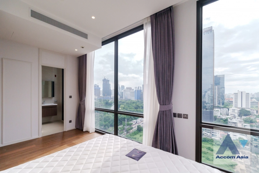 13  2 br Condominium For Rent in Ploenchit ,Bangkok BTS Ploenchit at MUNIQ Langsuan AA38770