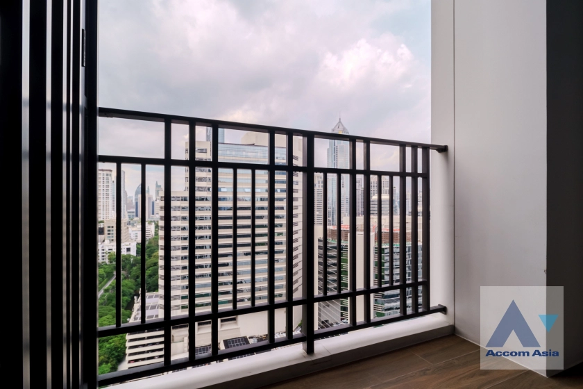 22  2 br Condominium For Rent in Ploenchit ,Bangkok BTS Ploenchit at MUNIQ Langsuan AA38770