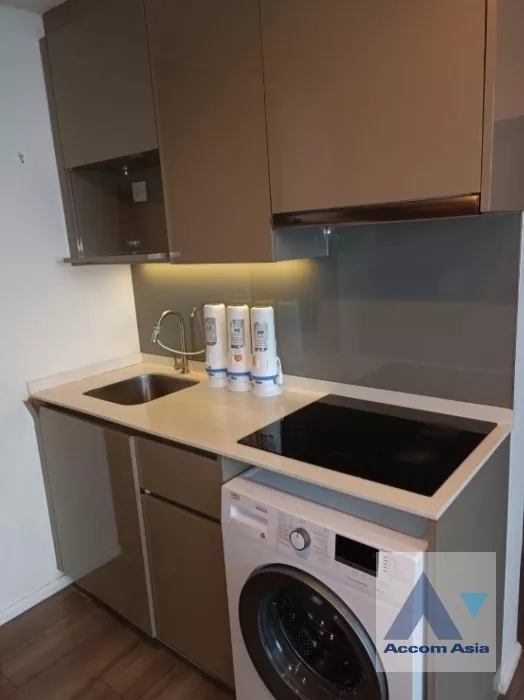  1  2 br Condominium For Sale in Sukhumvit ,Bangkok BTS Punnawithi at Whizdom Essence Sukhumvit AA38823