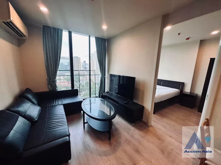  2 Bedrooms  Condominium For Rent in Sukhumvit, Bangkok  near BTS Asok - MRT Sukhumvit (AA38824)