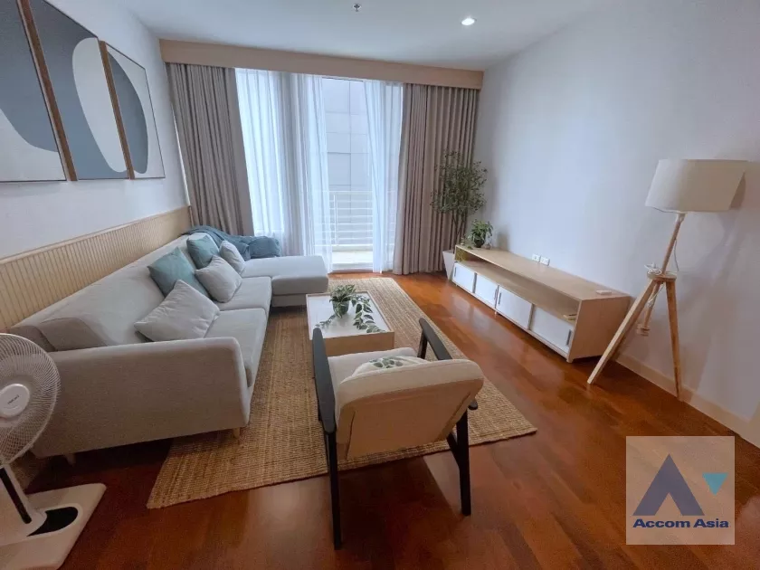  2 Bedrooms  Condominium For Rent in Sukhumvit, Bangkok  near BTS Phrom Phong (AA38837)