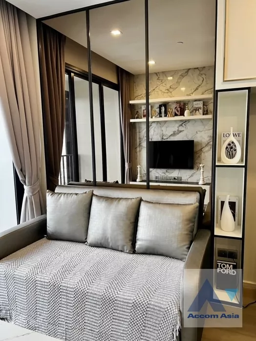  2 Bedrooms  Condominium For Rent in Sukhumvit, Bangkok  near BTS Asok - MRT Sukhumvit (AA38857)