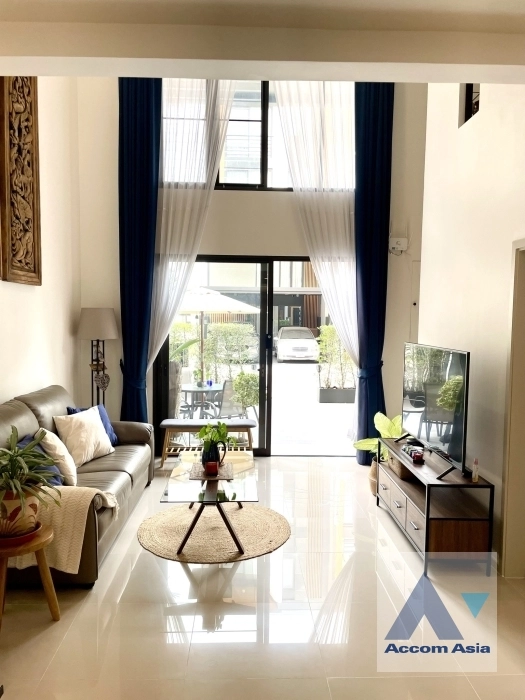  1  3 br Townhouse For Rent in Pattanakarn ,Bangkok ARL Hua Mak at Shizen Phatthanakan AA38920