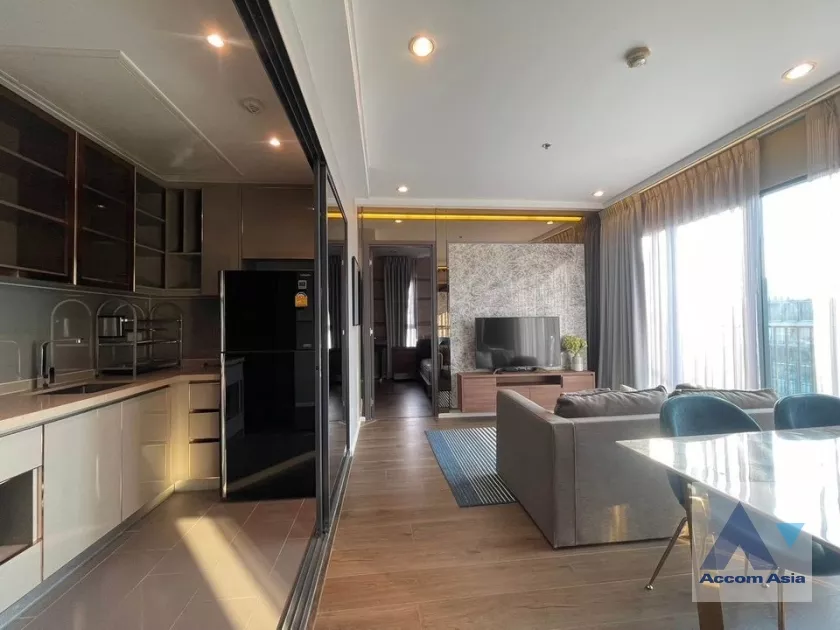  2 Bedrooms  Condominium For Rent in Sukhumvit, Bangkok  near BTS Ekkamai (AA38972)