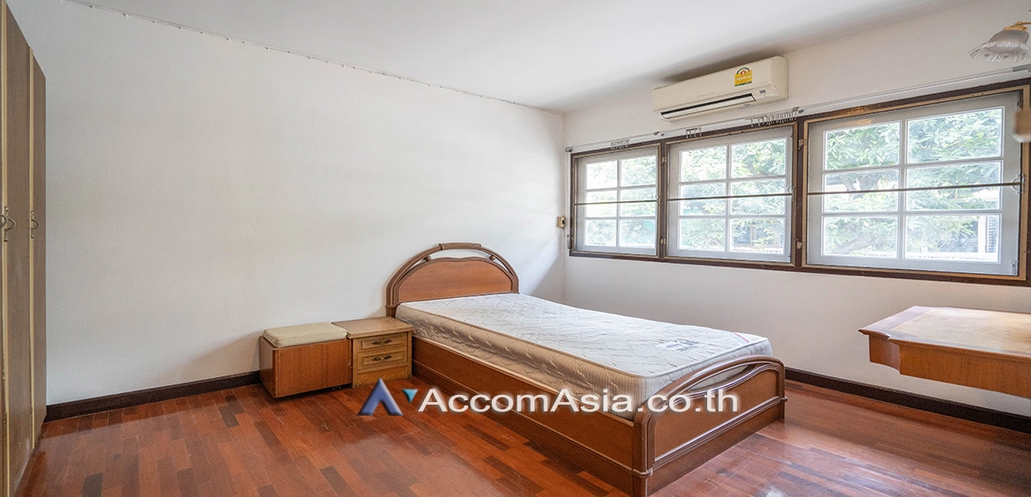 8  3 br House For Rent in Sukhumvit ,Bangkok BTS Nana 11001701