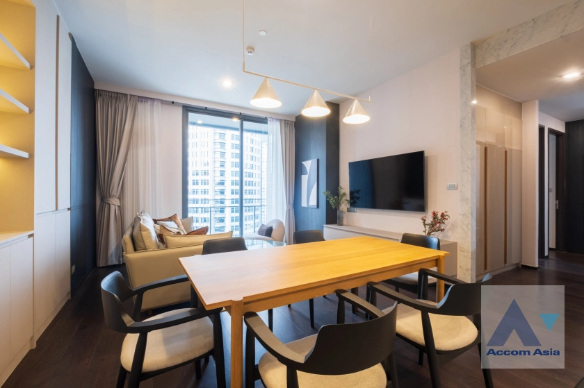  3 Bedrooms  Condominium For Rent & Sale in Sukhumvit, Bangkok  near BTS Phrom Phong (AA38986)