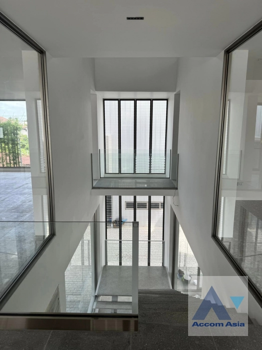 Home Office |  House For Rent & Sale in Bang Na, Bangkok  near BTS Udomsuk (AA38994)