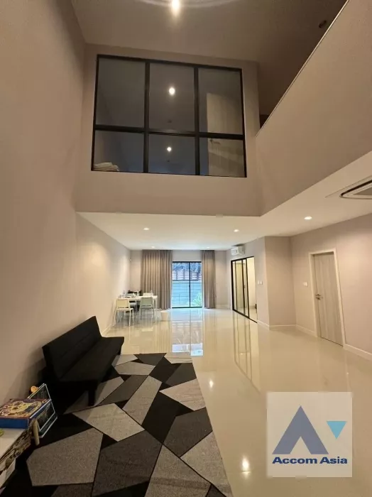  1  3 br Townhouse For Sale in Pattanakarn ,Bangkok ARL Ramkhamhaeng at Nirvana Define Srinakarin Rama9  AA39015