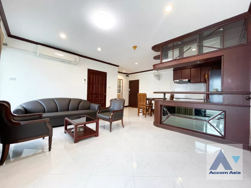 Partly Furnished, Newly renovated | 2 Bedrooms Condominium for Rent in Sukhumvit, Bangkok near BTS Nana at Saranjai mansion