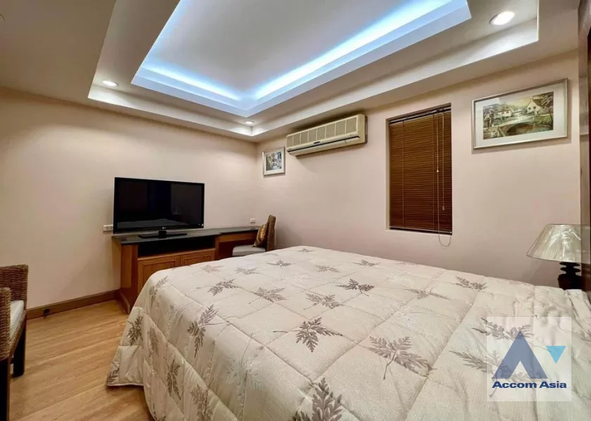 30  3 br Apartment For Rent in Sukhumvit ,Bangkok BTS Thong Lo at Sawit Suites Apartment AA39031