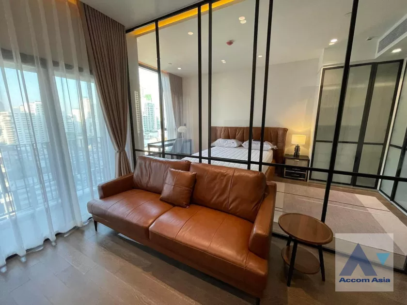  1 Bedroom  Condominium For Rent in Sukhumvit, Bangkok  near BTS Asok - MRT Sukhumvit (AA39059)