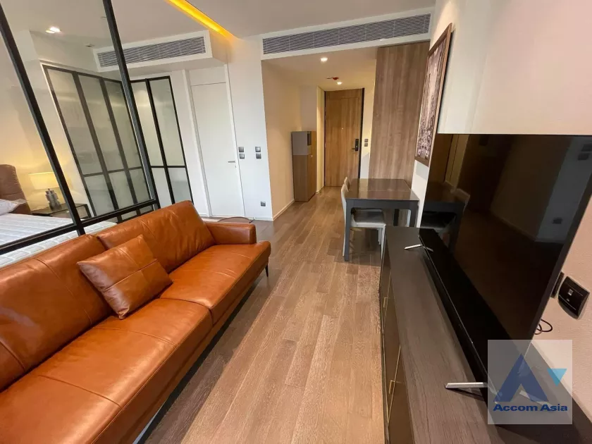  1 Bedroom  Condominium For Rent in Sukhumvit, Bangkok  near BTS Asok - MRT Sukhumvit (AA39059)