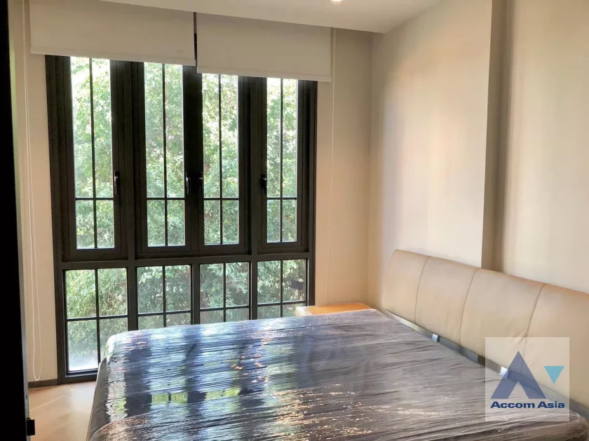  1 Bedroom  Condominium For Rent in Sukhumvit, Bangkok  near BTS Ekkamai (AA39071)