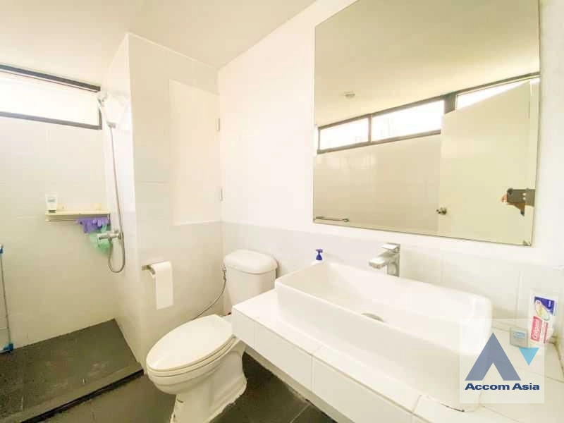 10  3 br Condominium For Sale in Sukhumvit ,Bangkok BTS Asok - MRT Sukhumvit at Sukhumvit Casa AA39122