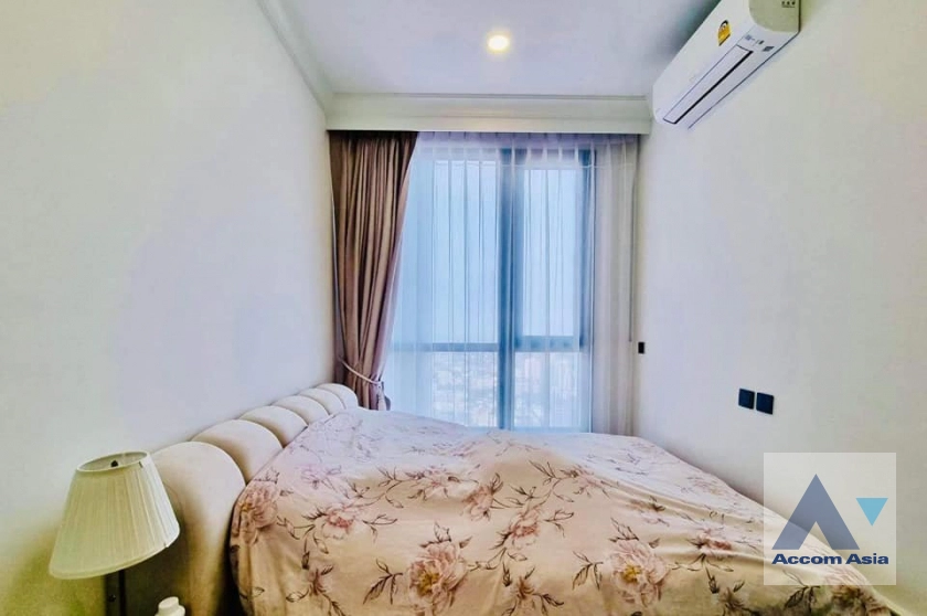  2 Bedrooms  Condominium For Sale in Sukhumvit, Bangkok  near BTS Thong Lo (AA39139)