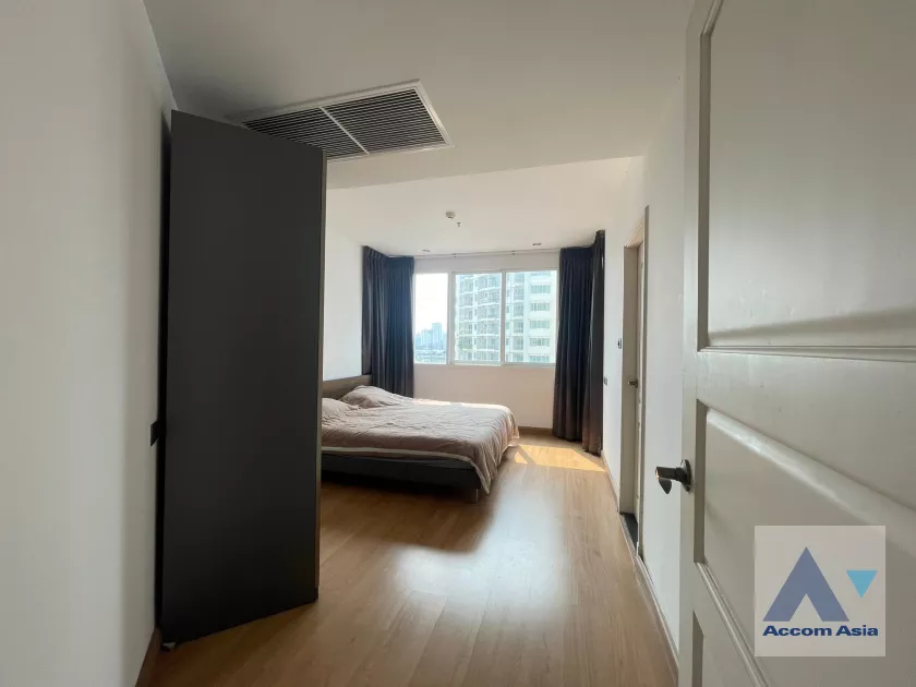  1  2 br Condominium For Sale in Ratchadaphisek ,Bangkok MRT Rama 9 at Supalai Wellington AA39156