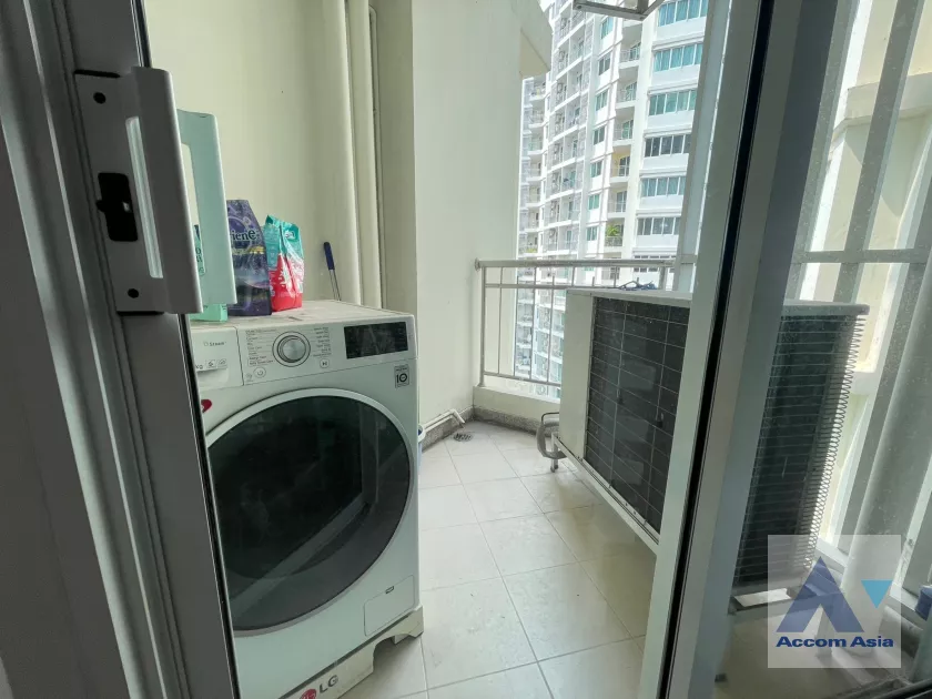 9  2 br Condominium For Sale in Ratchadaphisek ,Bangkok MRT Rama 9 at Supalai Wellington AA39156