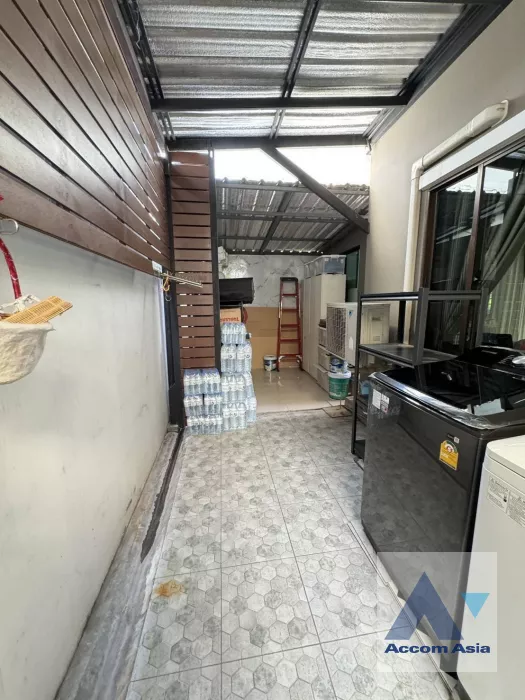 18  3 br House For Sale in Pattanakarn ,Bangkok  at Pruksa Ville 73 Patthanakan AA39184