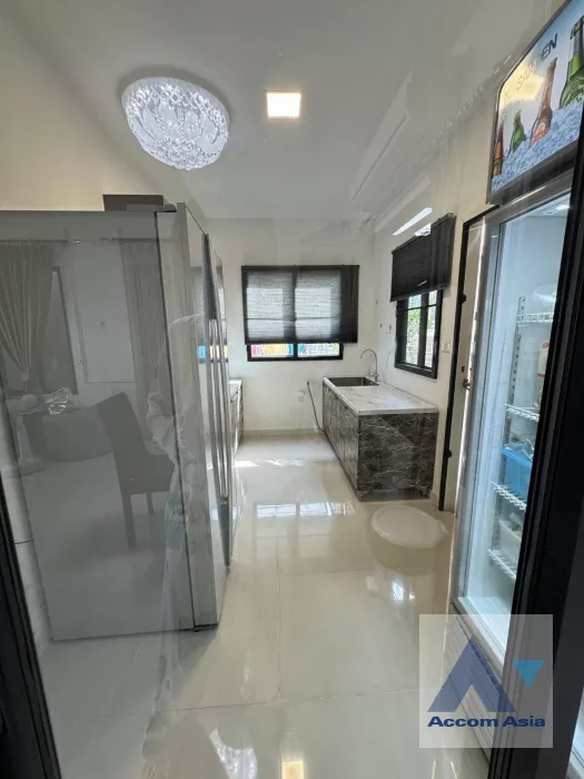 28  3 br House For Sale in Pattanakarn ,Bangkok  at Pruksa Ville 73 Patthanakan AA39184