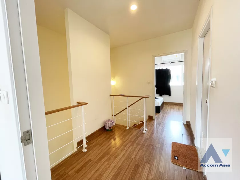 17  4 br Townhouse For Sale in Pattanakarn ,Bangkok  at Villette City Pattanakarn 38 AA39274