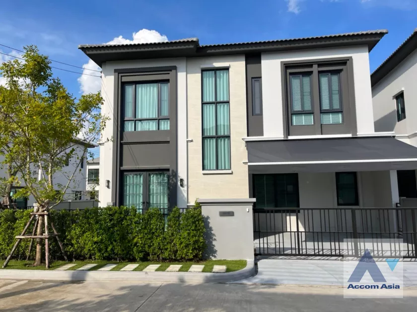  2  3 br House for rent and sale in Samutprakan ,Samutprakan  at House in Bangna AA39288