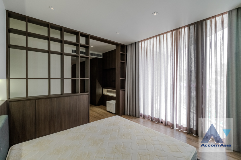 7  4 br Apartment For Rent in Sukhumvit ,Bangkok BTS Phrom Phong at Modern Brand New Apartment AA39293