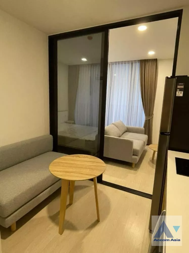 Fully Furnished |  1 Bedroom  Condominium For Rent in Sukhumvit, Bangkok  near BTS Ekkamai (AA39295)