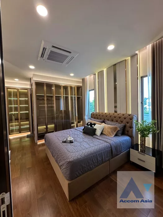 14  4 br House for rent and sale in Sukhumvit ,Bangkok  AA39310