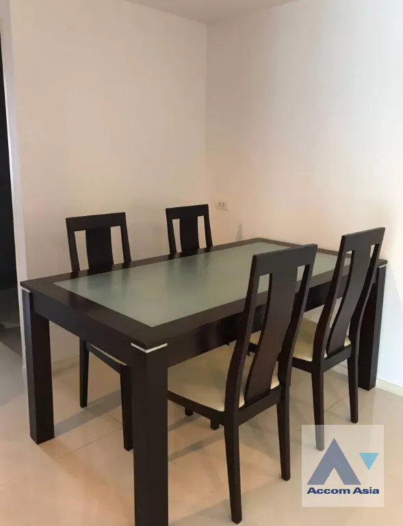  2 Bedrooms  Condominium For Rent in Sukhumvit, Bangkok  near BTS Phrom Phong (AA39336)