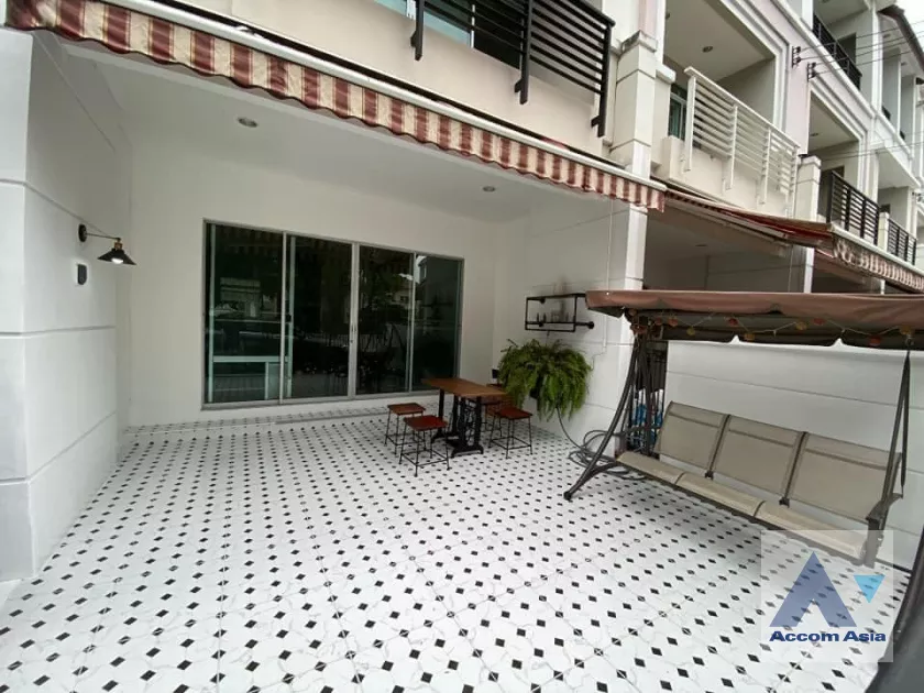 10  3 br House For Rent in Samutprakan ,Samutprakan  at Baan Klang Muang Urbanion Sukhumvit 113 AA39343