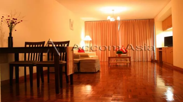  1 Bedroom  Apartment For Rent in Sukhumvit, Bangkok  near BTS Thong Lo (15359)