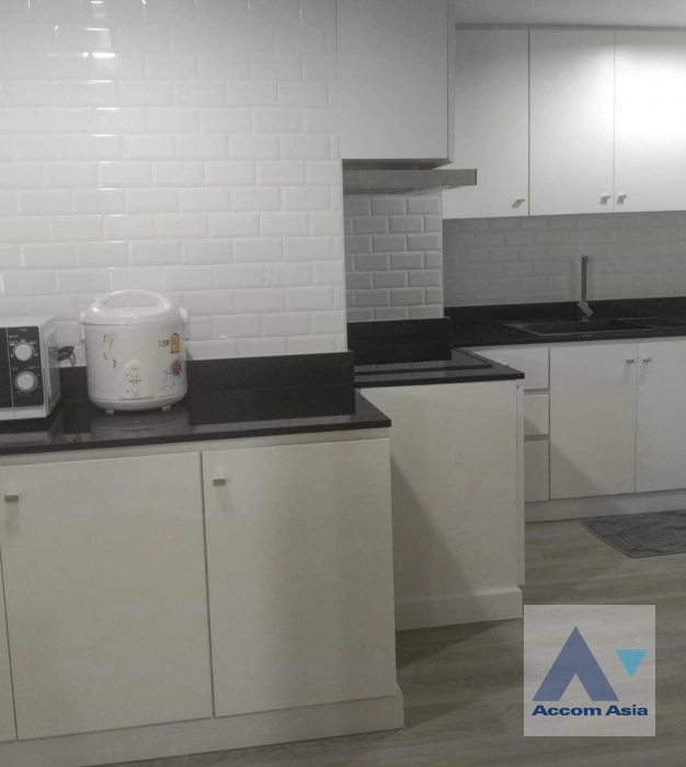 6  3 br Apartment For Rent in Sukhumvit ,Bangkok BTS Nana at Contemporary Lifestyle AA39430