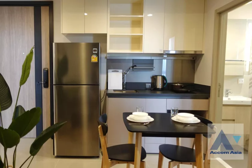  2 Bedrooms  Condominium For Rent in Sukhumvit, Bangkok  near BTS Thong Lo (AA39434)