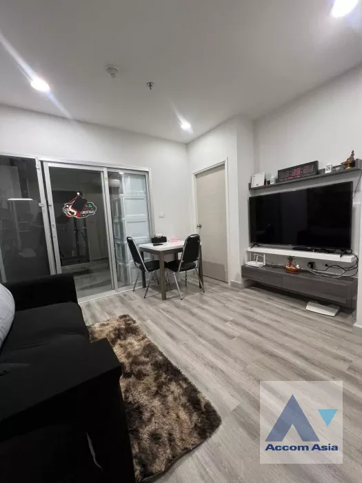  1 Bedroom  Condominium For Rent in Sathorn, Bangkok  near BTS Chong Nonsi (AA39463)