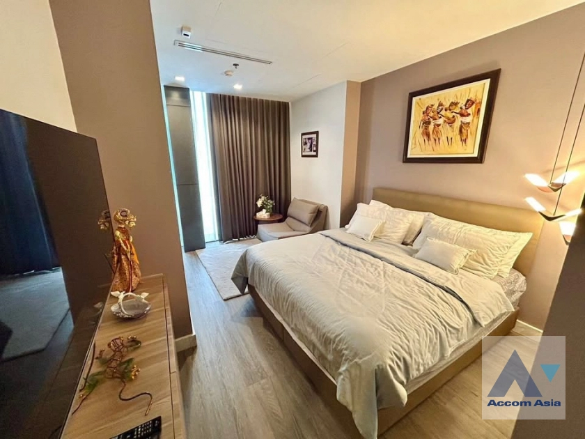 14  4 br Condominium for rent and sale in Ratchadaphisek ,Bangkok BTS Asok - MRT Phetchaburi - ARL Makkasan at The Esse At Singha Complex AA39466