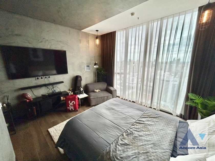 13  4 br Condominium for rent and sale in Ratchadaphisek ,Bangkok BTS Asok - MRT Phetchaburi - ARL Makkasan at The Esse At Singha Complex AA39466