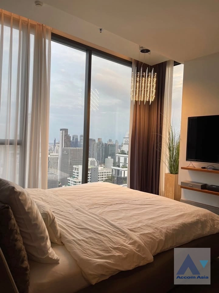 15  4 br Condominium for rent and sale in Ratchadaphisek ,Bangkok BTS Asok - MRT Phetchaburi - ARL Makkasan at The Esse At Singha Complex AA39466