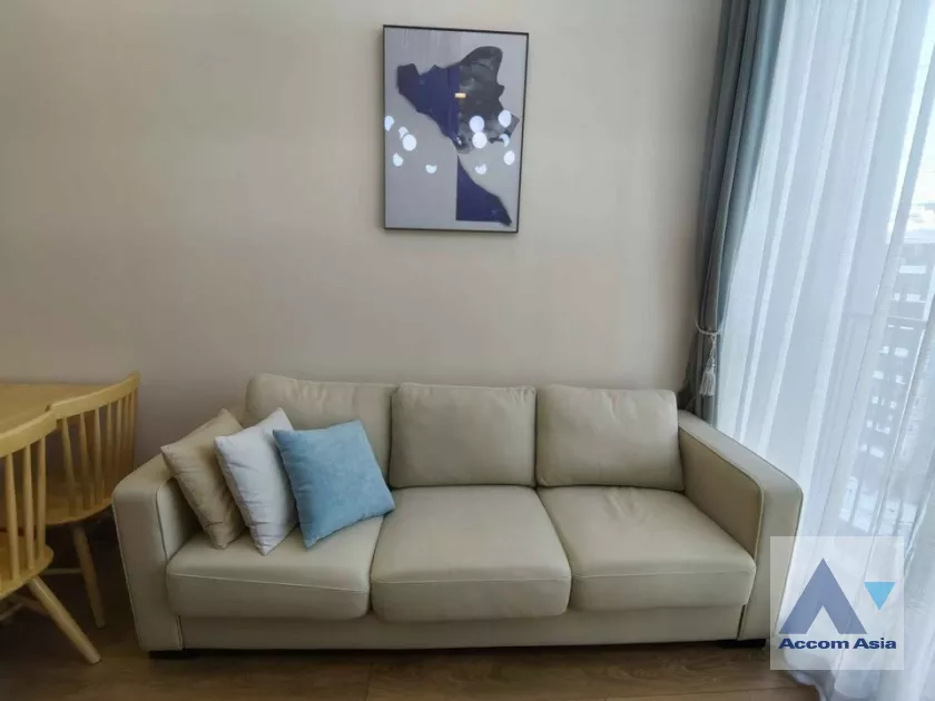  2 Bedrooms  Condominium For Rent in Sukhumvit, Bangkok  near BTS Phrom Phong (AA39483)