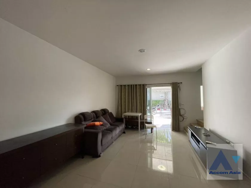  1  3 br Townhouse For Rent in Pattanakarn ,Bangkok ARL Hua Mak at Shizen Phatthanakan AA39492