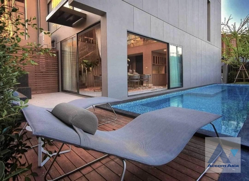 7  4 br Townhouse For Rent in Bang Na ,Bangkok BTS Bearing at The Park Lane Sukhumvit 105 AA39502