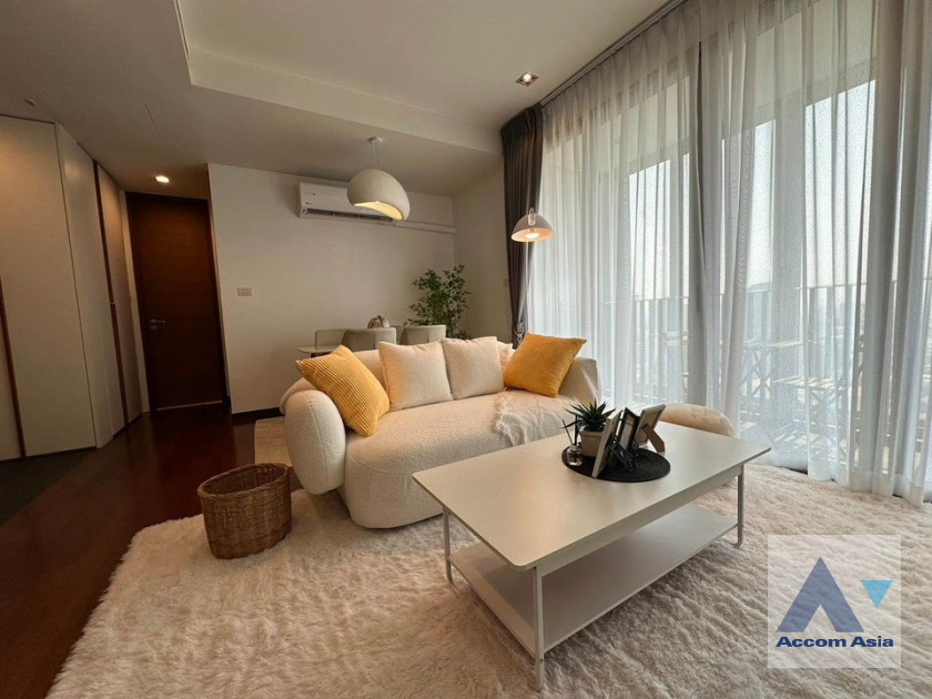 Pet friendly |  2 Bedrooms  Condominium For Rent & Sale in Sukhumvit, Bangkok  near BTS Thong Lo (AA39513)