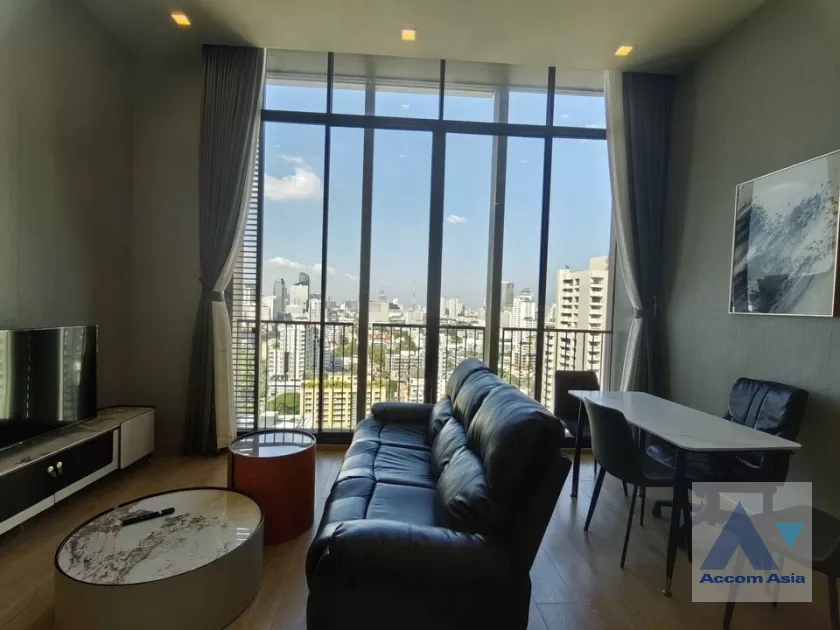  2 Bedrooms  Condominium For Rent in Sukhumvit, Bangkok  near BTS Phrom Phong (AA39518)